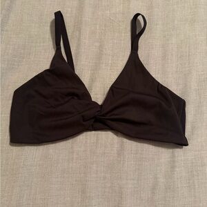 Gymshark Twist-Front Sports Bra